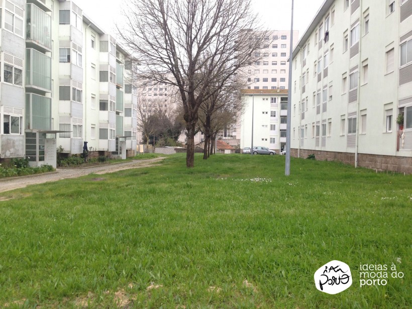 Espaço verde e inutilizado do Bairro das Campinas (Ramalde)